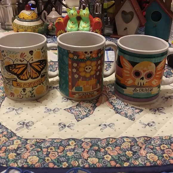 COFFEE MUGS